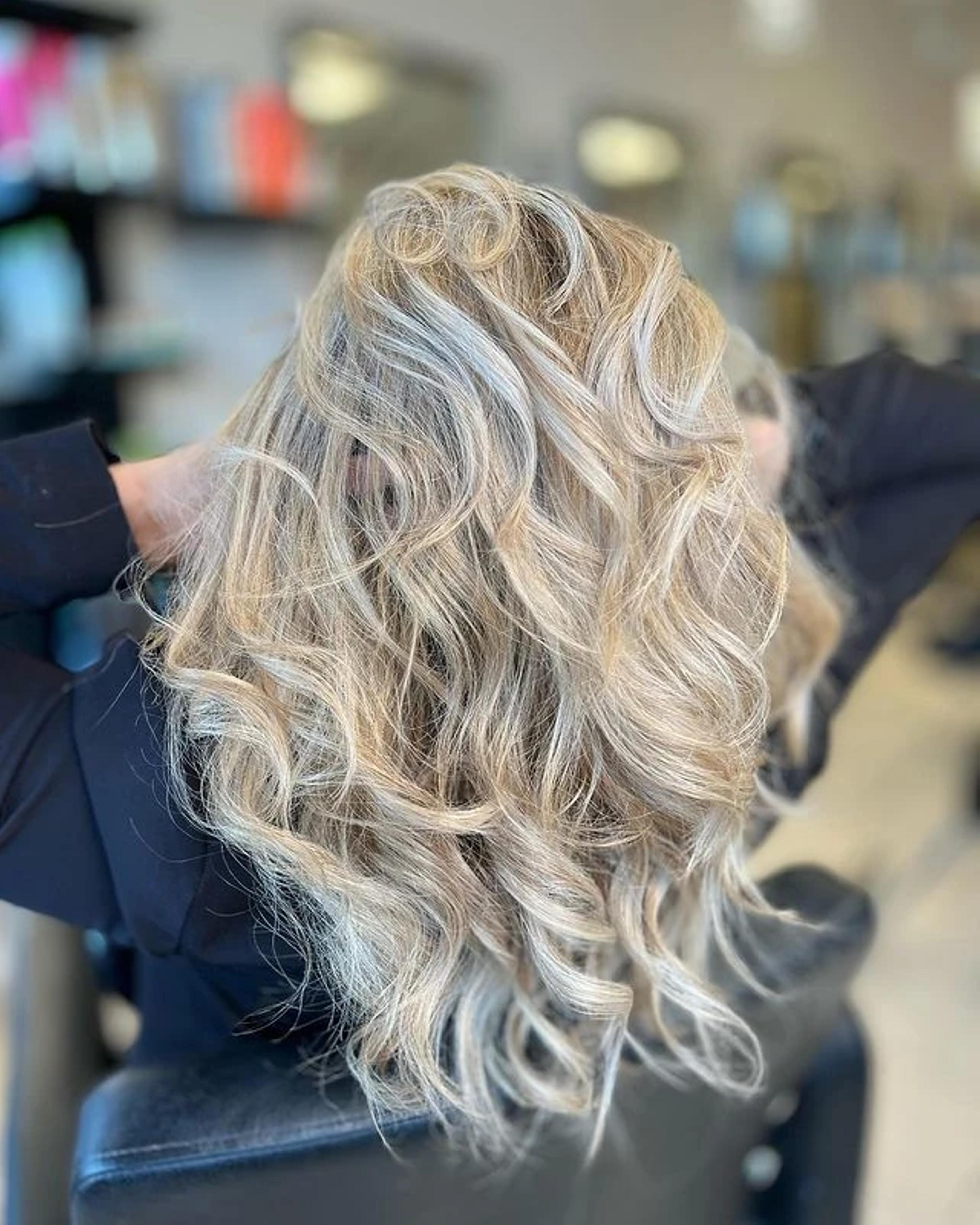 Colour & Highlights | Avanté Salon & Spa | Hair Salon & Spa in Hamilton